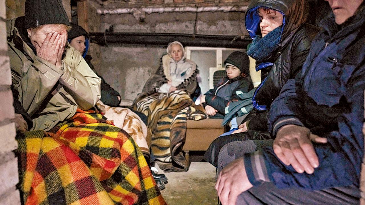 戰況告急|俄軍首披露498兵死 烏克蘭黑海重鎮失守