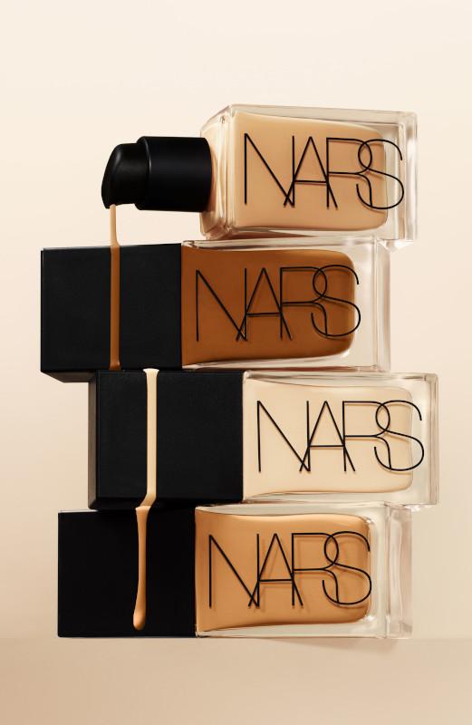 NARS Light Reflecting 原生光亮肌粉底液 $470