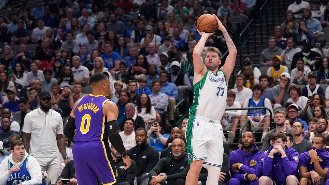 NBA|慘負獨行俠跌落11位 湖人季後賽勢危