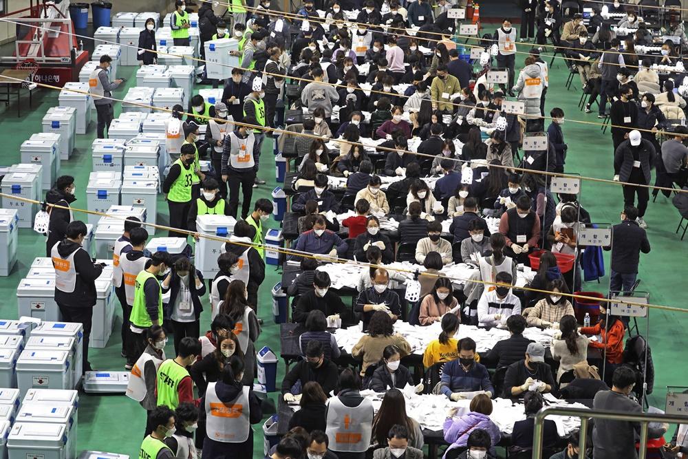 今次總統選舉投票率達77%。(AP)