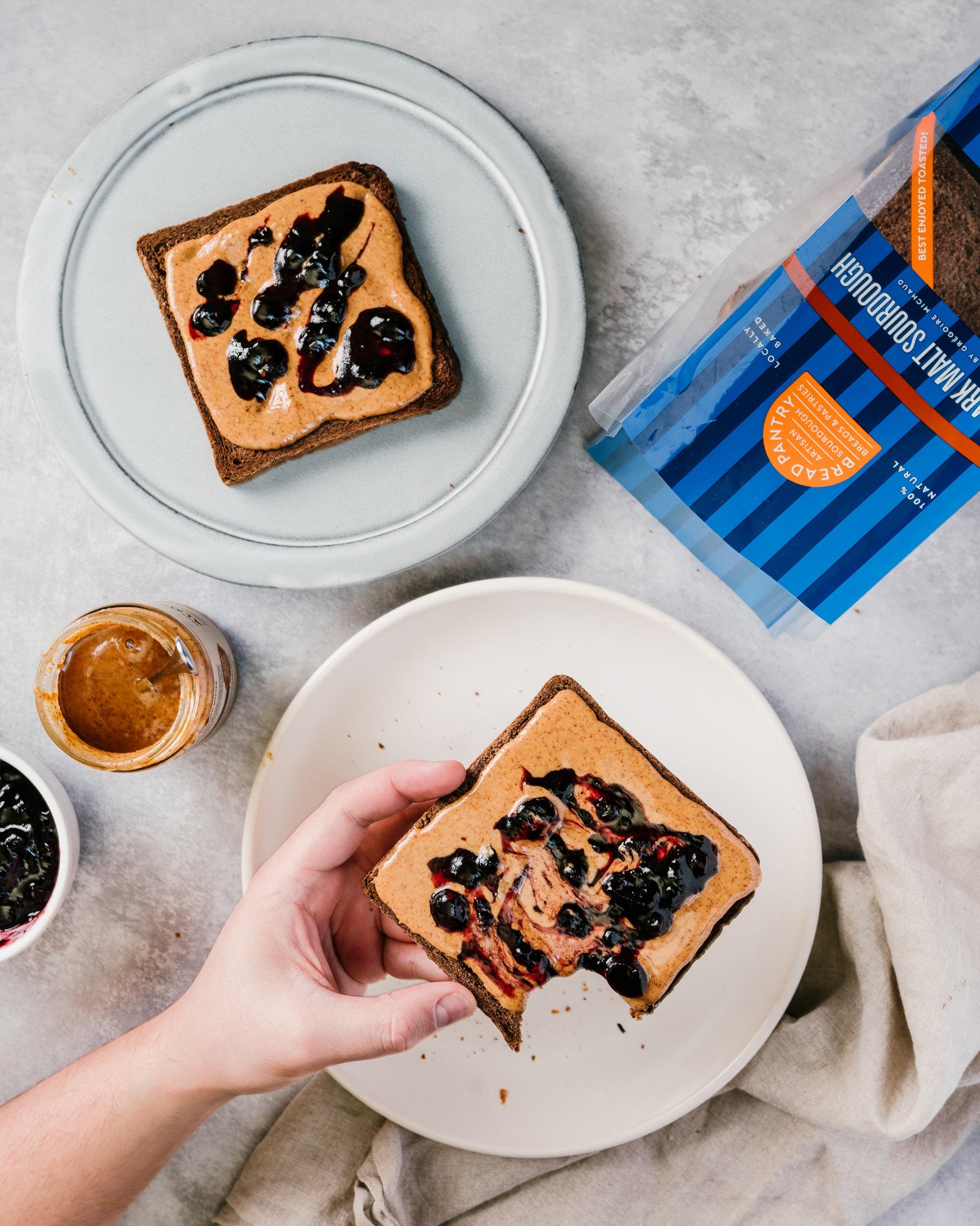 黑麥芽酸種麵包(Dark Malt Sourdough)