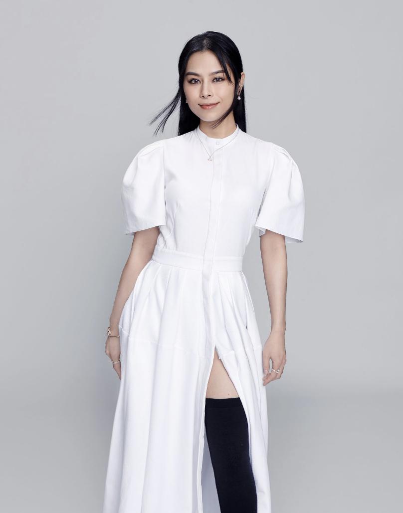 Gin Lee新歌《剛好》是源自一對情侶因疫情而分隔兩地的浪漫情歌。