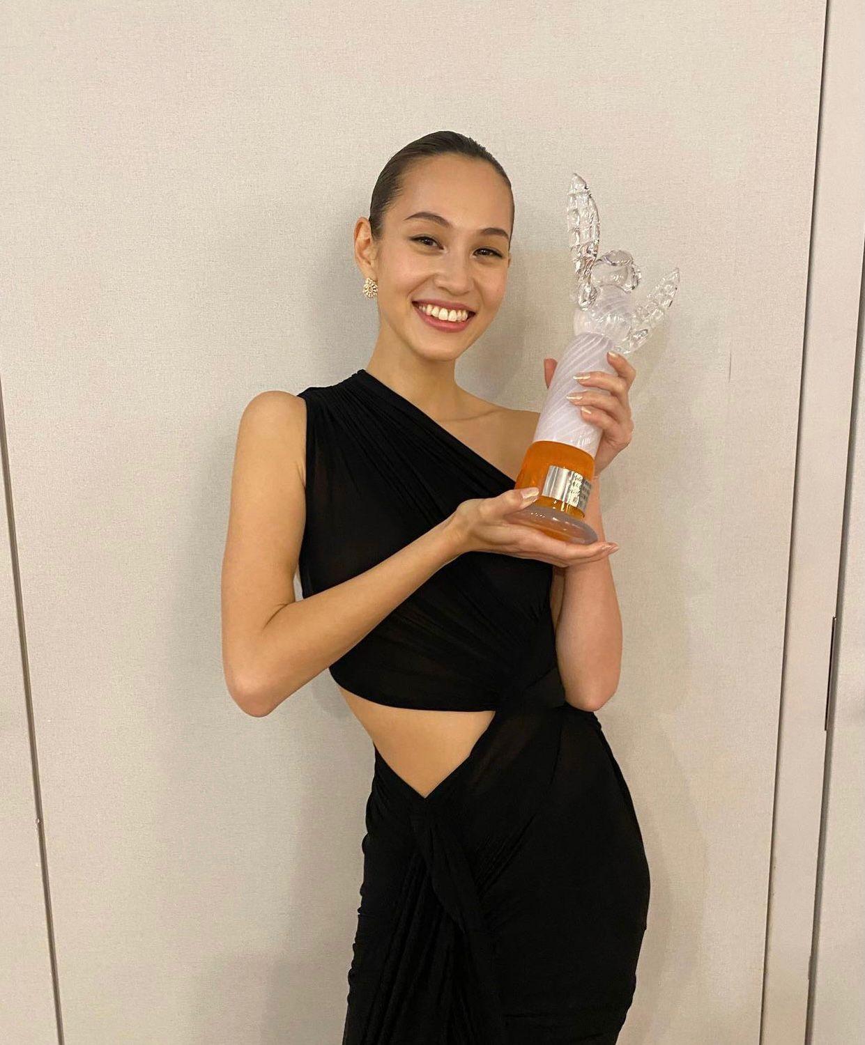 水原希子出席高崎電影節風騷領獎