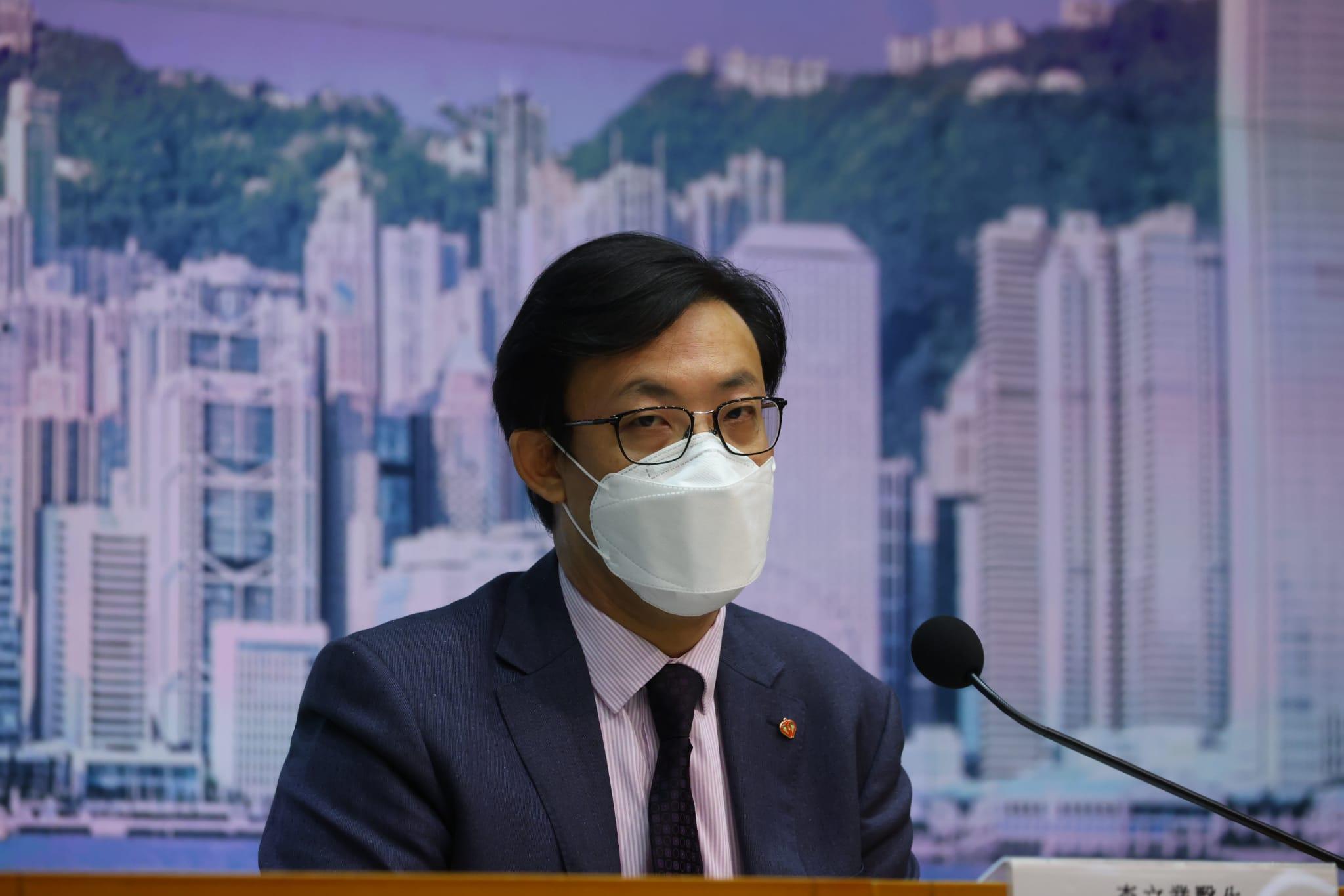 醫管局總行政經理(綜合臨床服務)李立業。