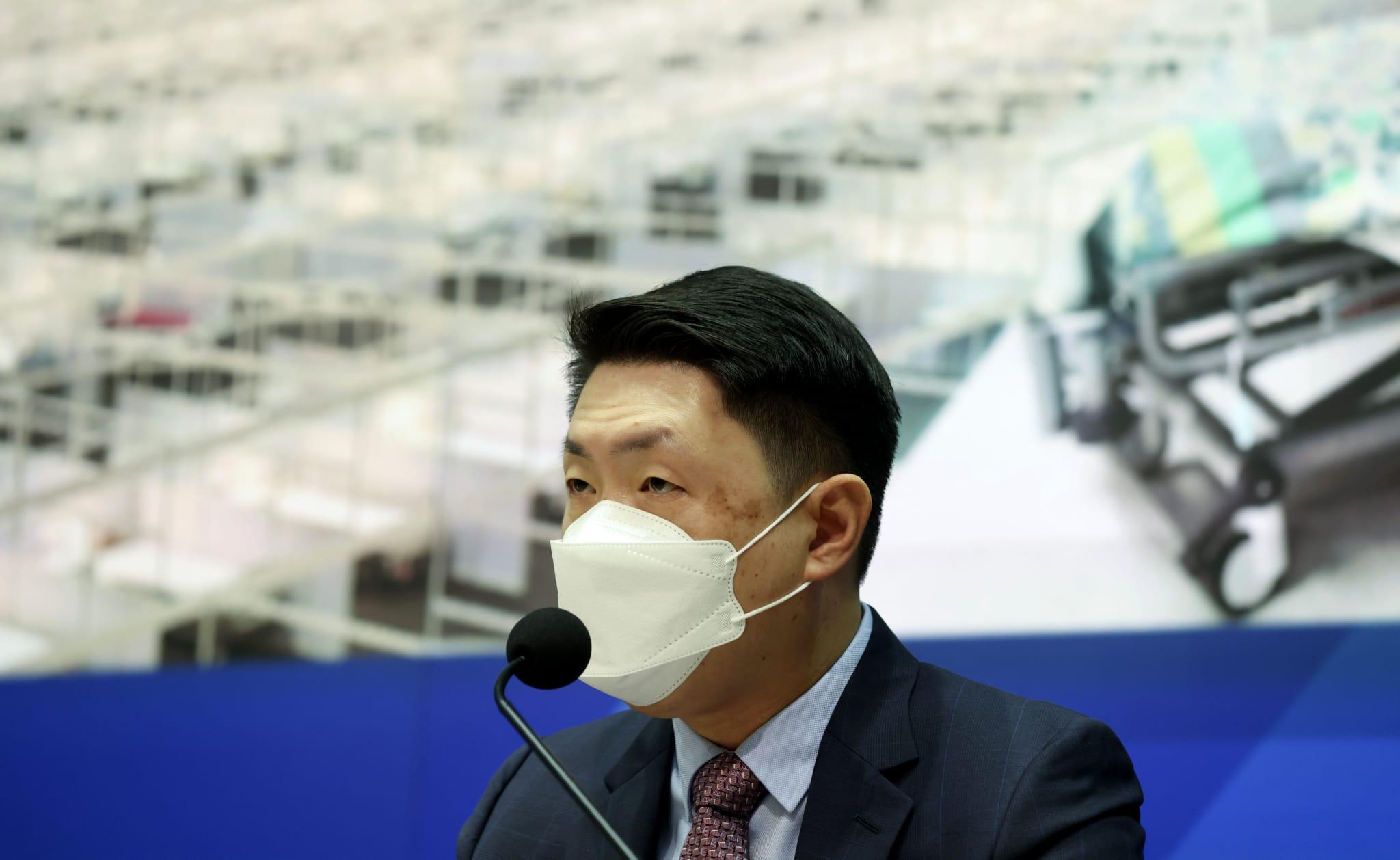 香港大學內科學系臨床教授孔繁毅。