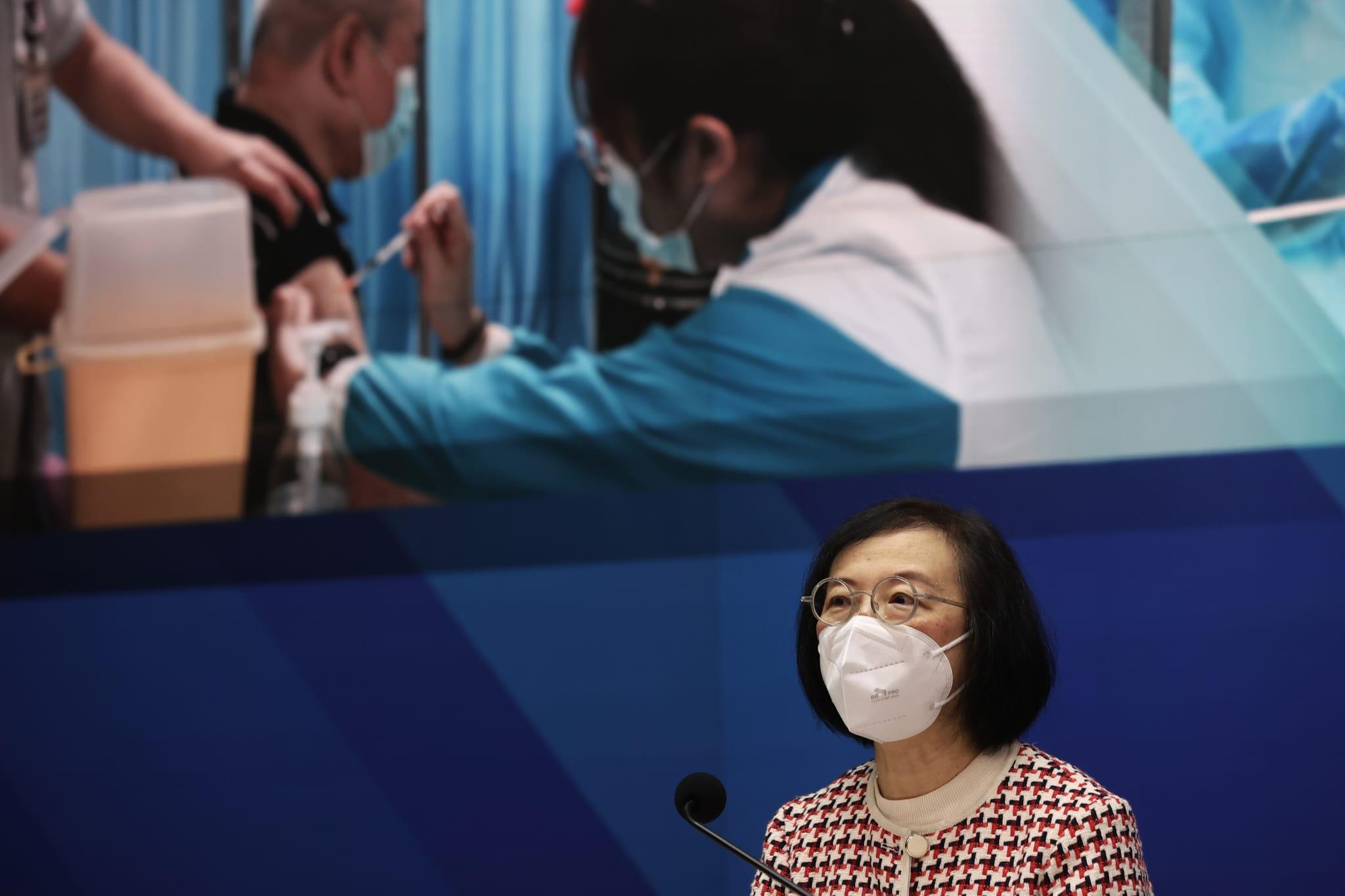 食物及衛生局長陳肇始。