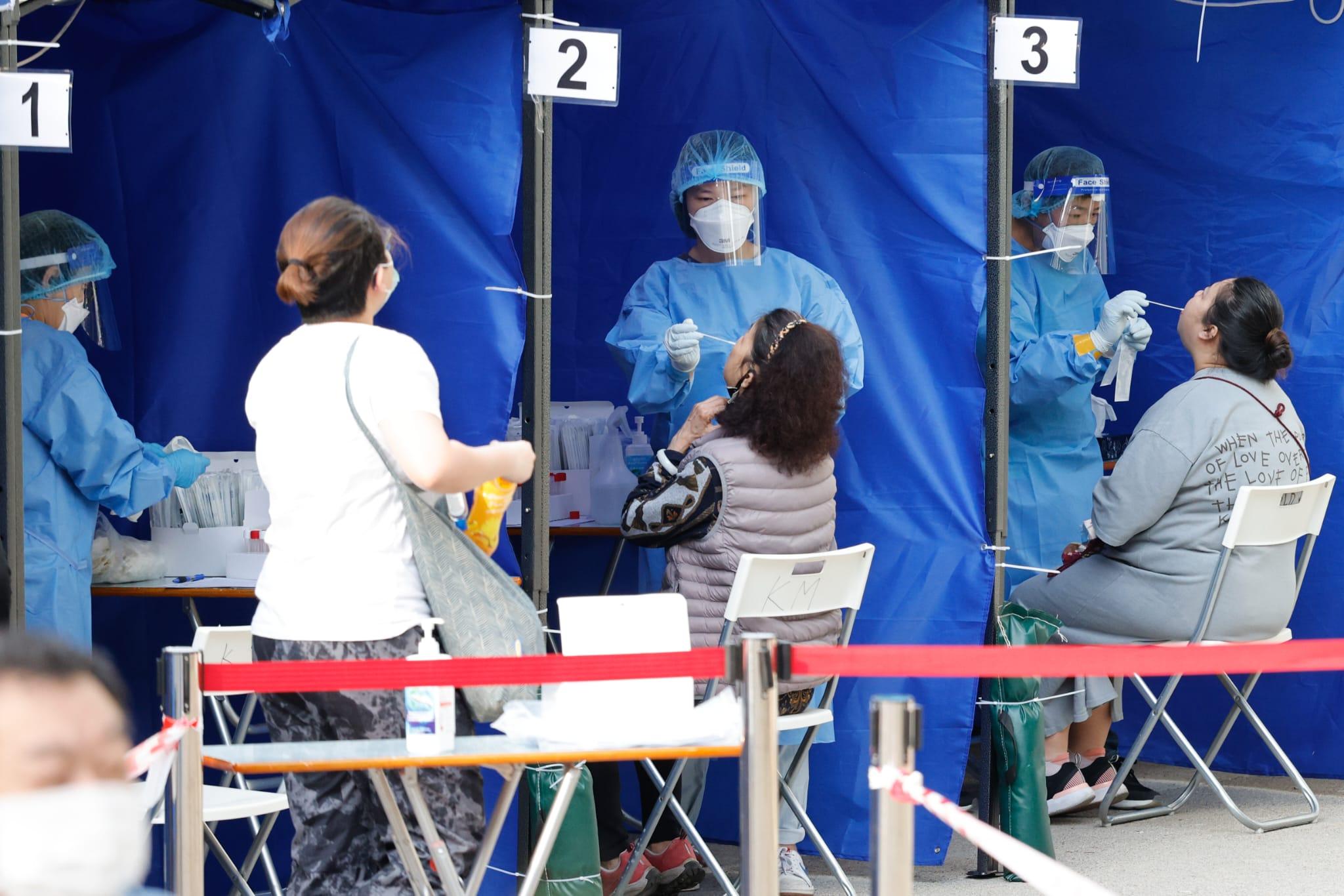 封區檢測|隆亨邨慧心樓、寶田邨第6座、長亨邨亨怡樓、竹園南邨貴園樓、蝴蝶邨蝶意樓及順天邨天韻樓圍封