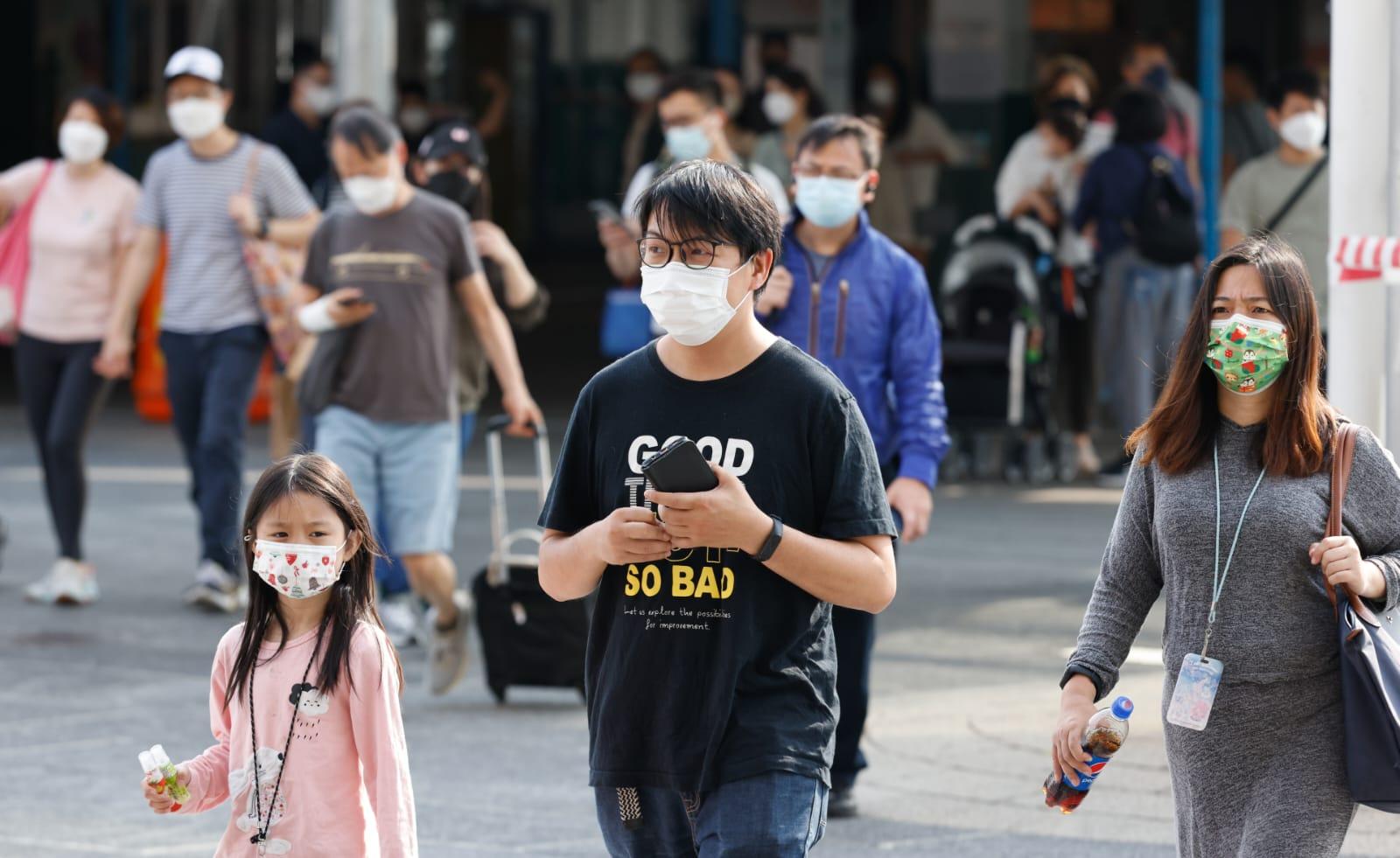 近日市面人流增加。(蘇文傑攝)