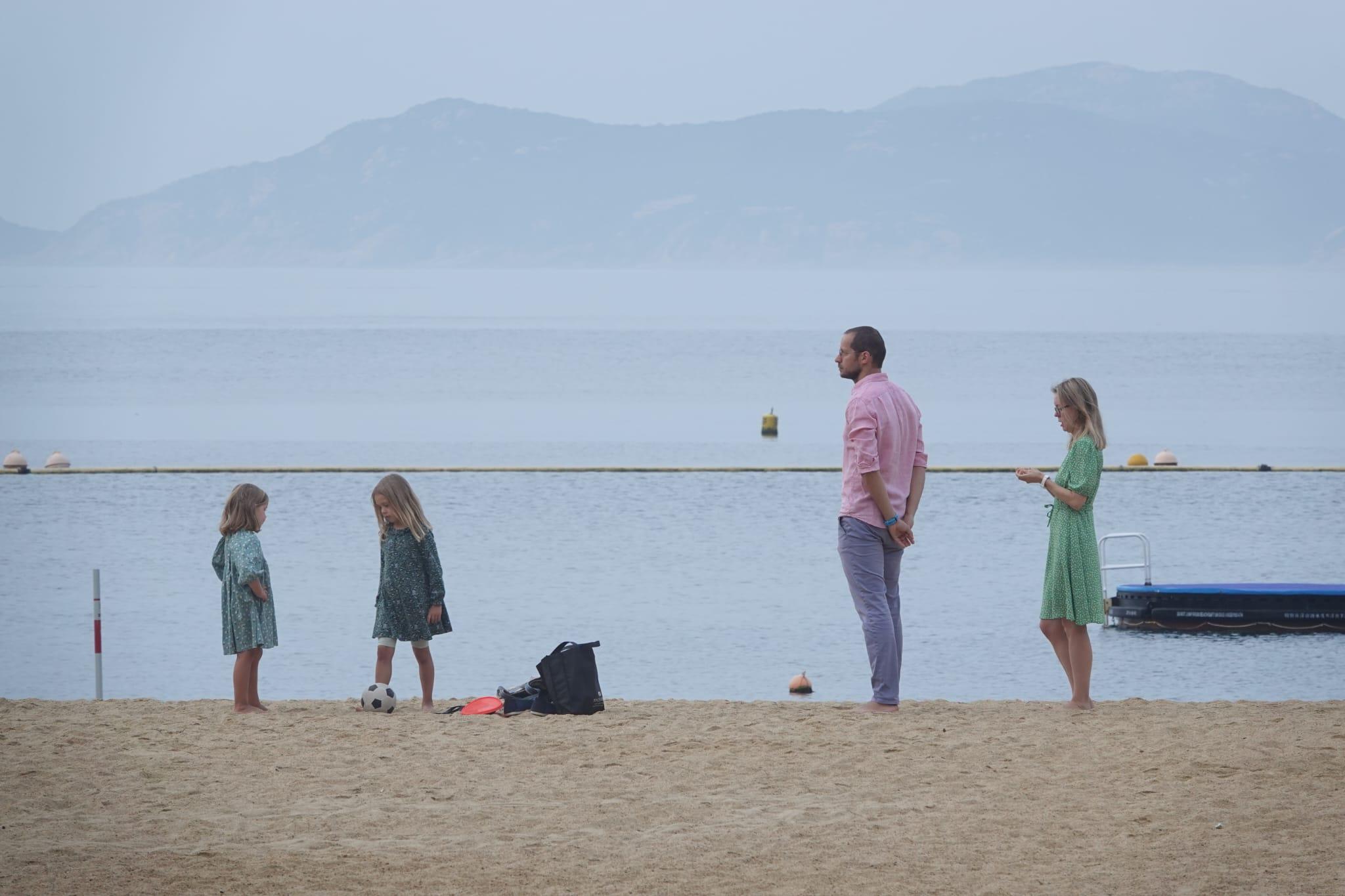 康文署轄下沙灘今起關閉。(陳奕釗攝)