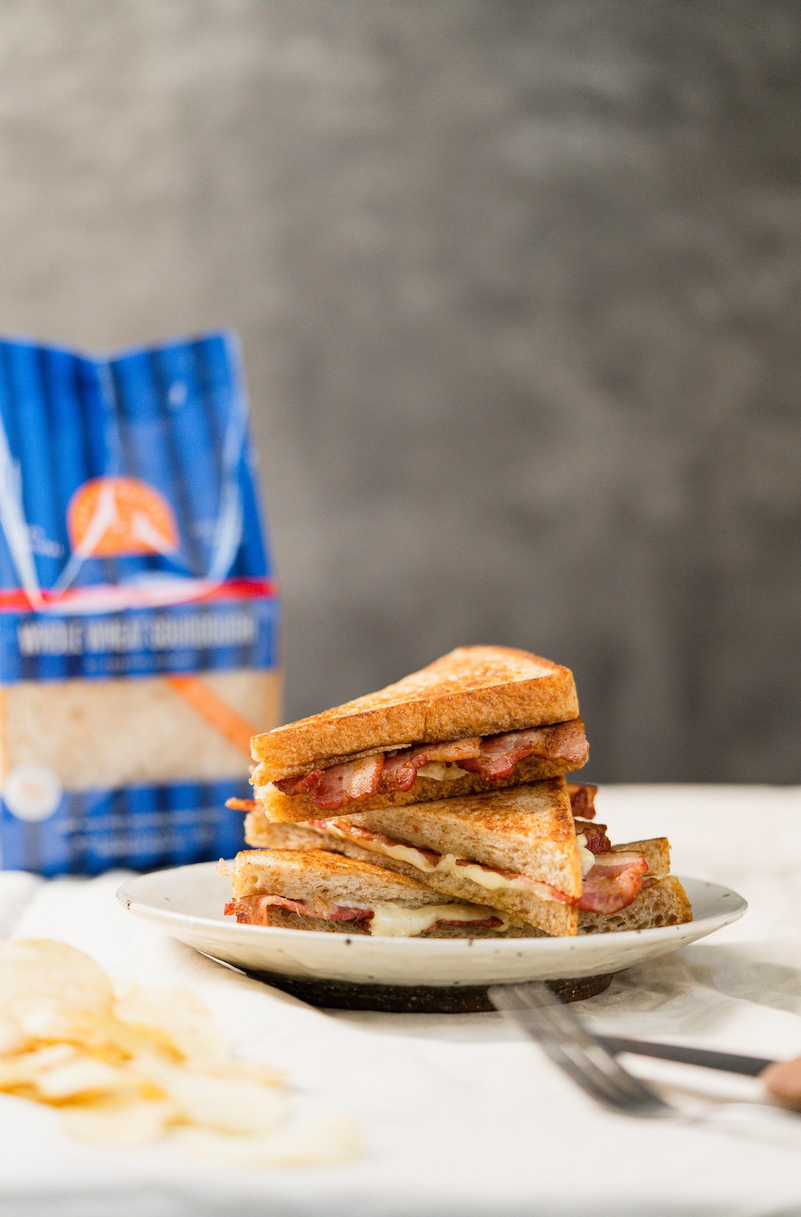 全麥酸種麵包(Whole Wheat Sourdough)