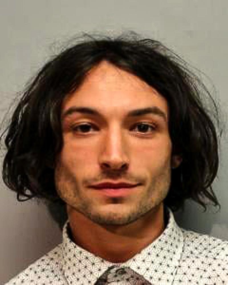 警方發放艾薩被拘捕的相片。