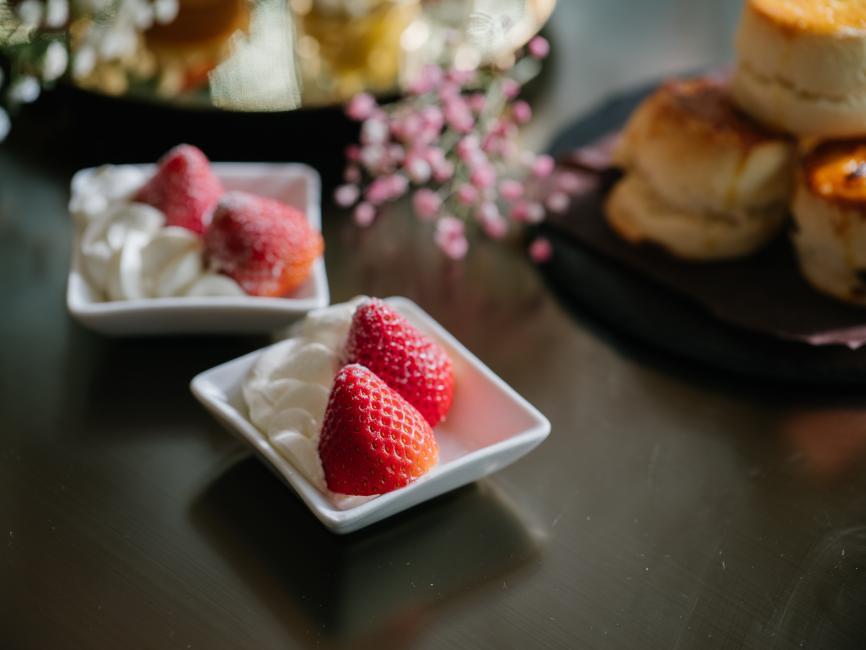 香港港麗酒店—樂聚廊盎然春日下午茶