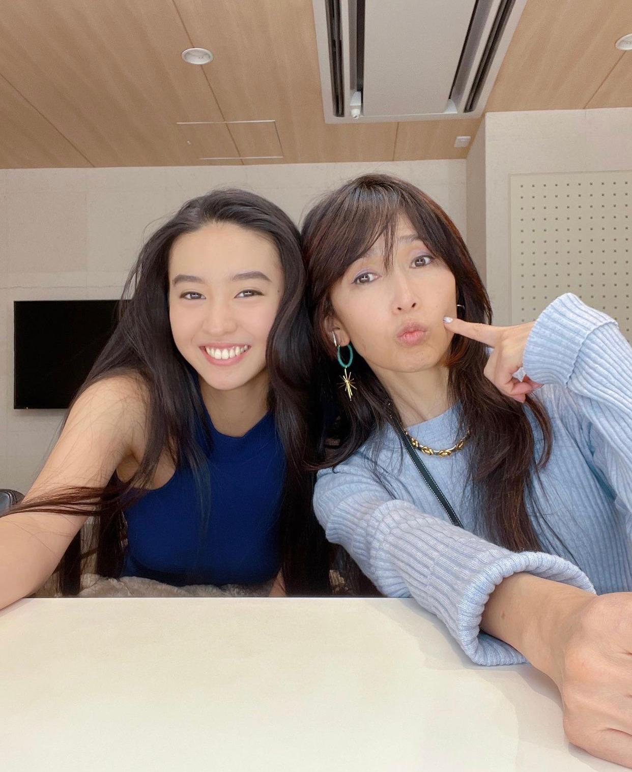 光希與靜香自拍