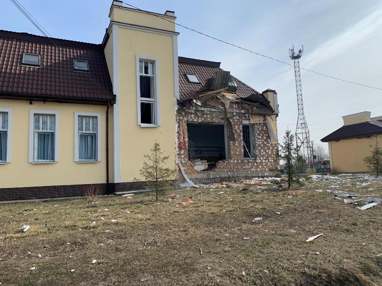 住宅被毀。(路透社)