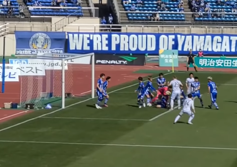 山形最後守住罰球。(影片截圖)