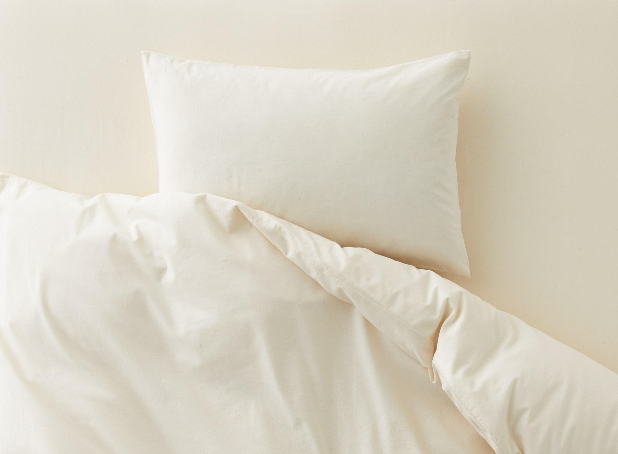 睡枕 原價:$88 – $550 優惠價:九折 ($80 – $495) 會員價:額外九折 ($72 – $446)