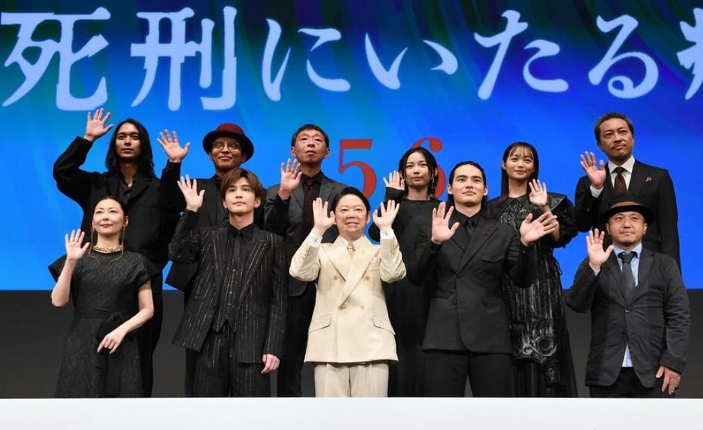 岡田健史昨日為主演新片《招來死刑的病》出席試映會。