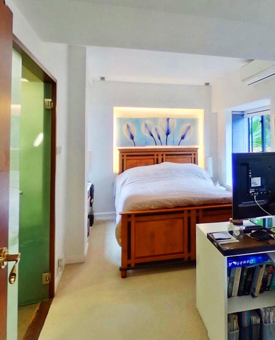 主人套房面積闊落,可三邊下床,空間充裕。