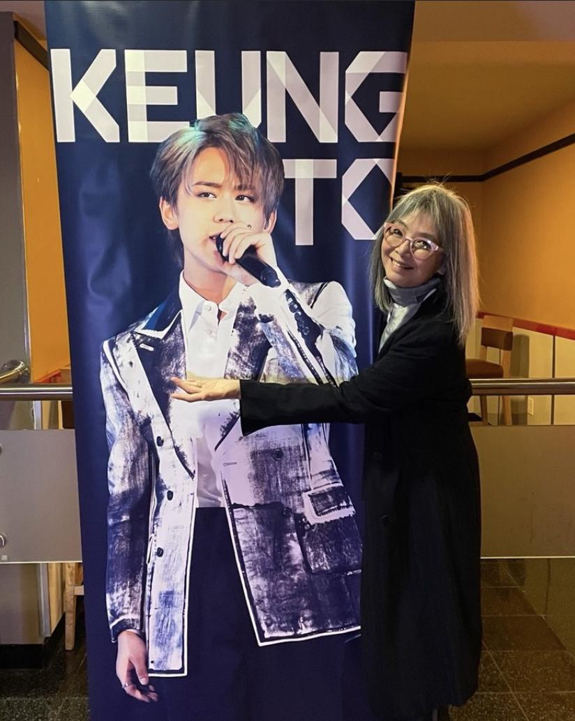 影展創辦人Sophia與姜濤「合照」。