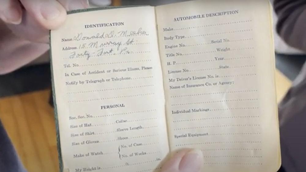 日記屬於「Donald D. Meeker」。(YouTube)