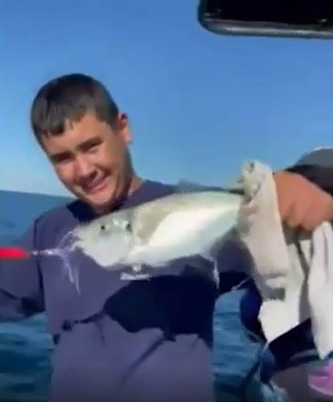 14歲兒子Shelby(Twitter)