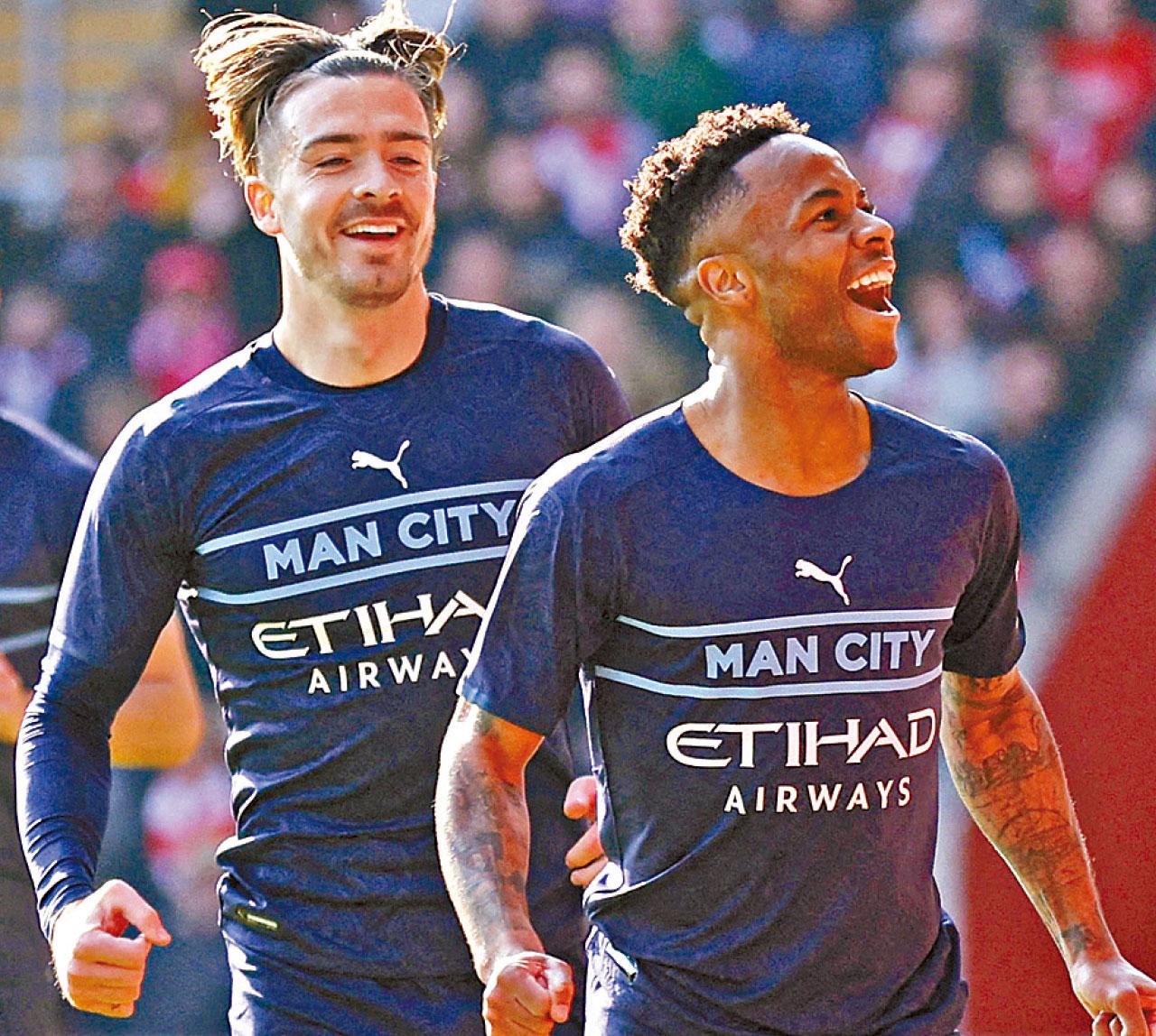 英超大戰|爭標雙雄4月鬥入直路 利物浦曼城分途出擊