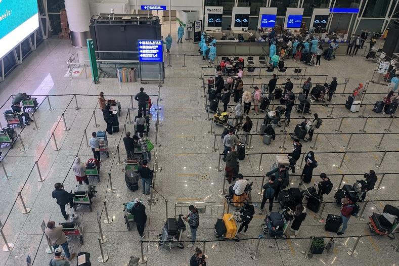 疫情|5月1日起放寬熔斷機制 容許非香港居民入境