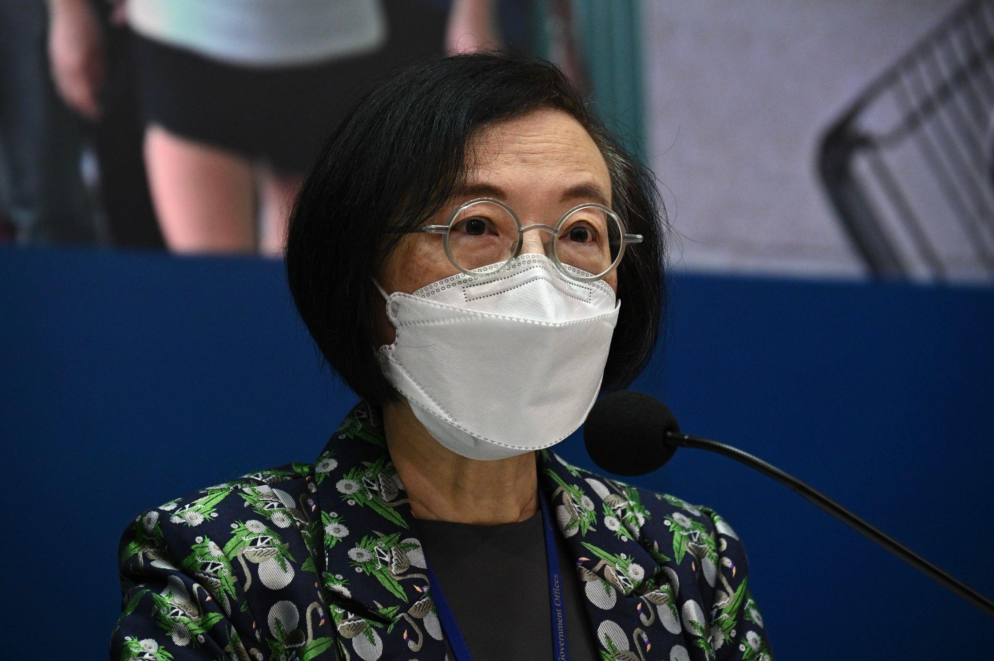 陳肇始宣布放寬社交距離措施詳情。