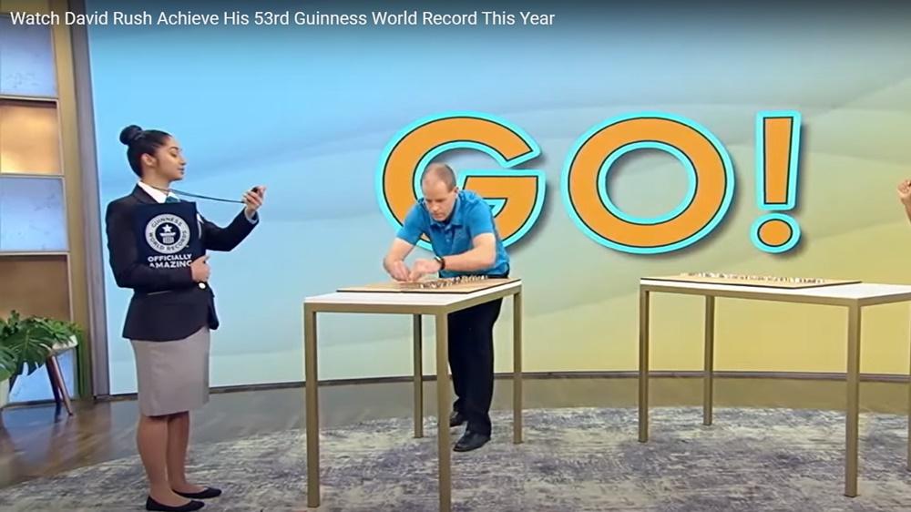 David Rush早前獲邀參加紐約電視節目《Tamron Hall Show》嘗試重奪一項健力士世界紀錄冠軍頭銜。(YouTube)