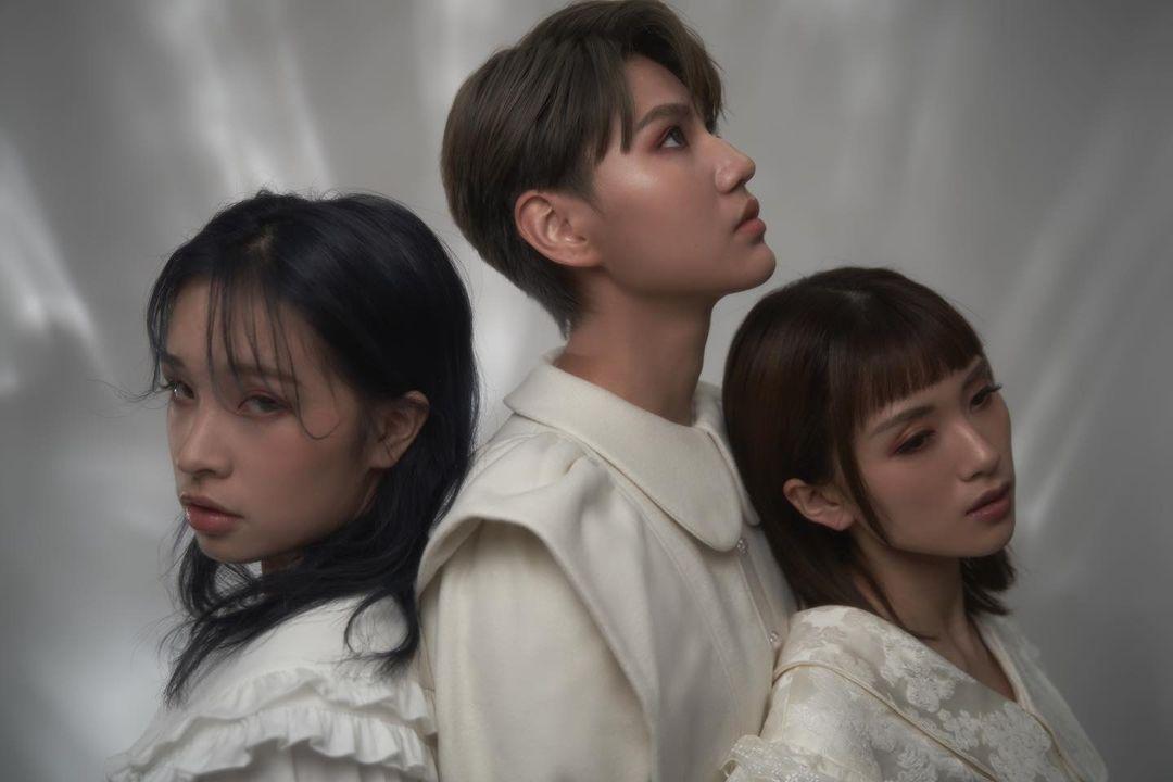 暐翹恨入女團。