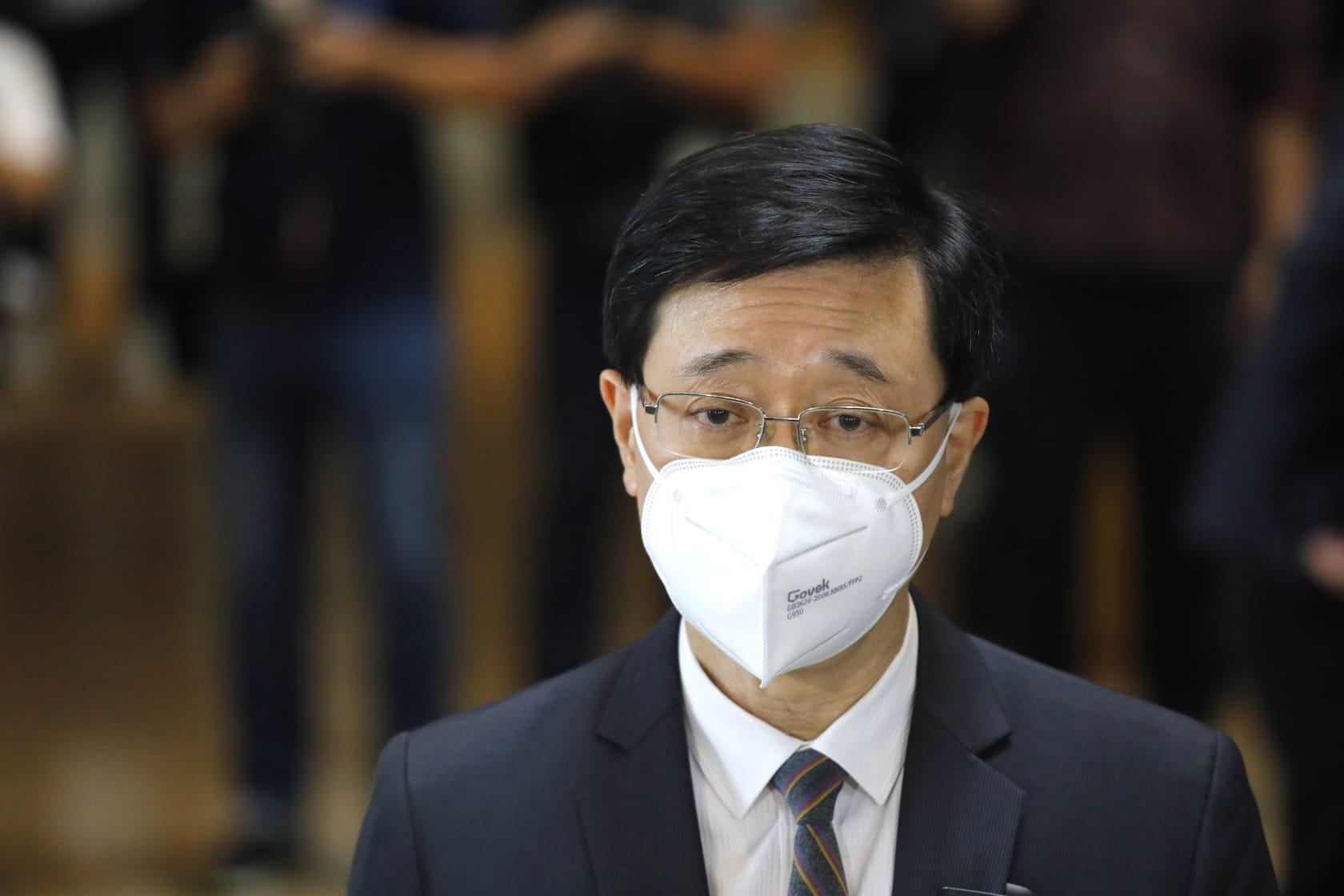 李家超指,感謝葉劉淑儀支持他,讚揚她在多方面都有豐富經驗。(林俊源攝)