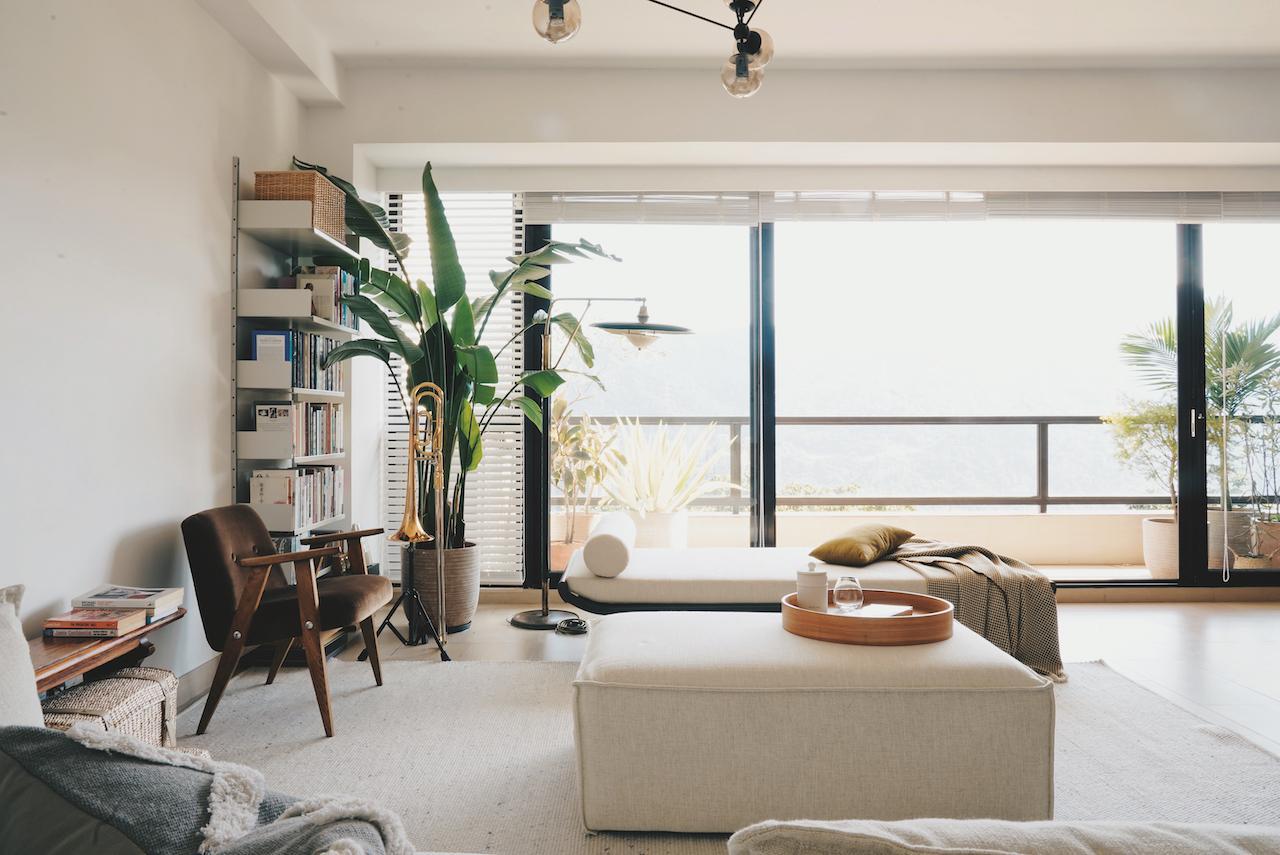 沙田這套3,500呎三層別墅整體設計方向都以舒適感和空間感為主軸