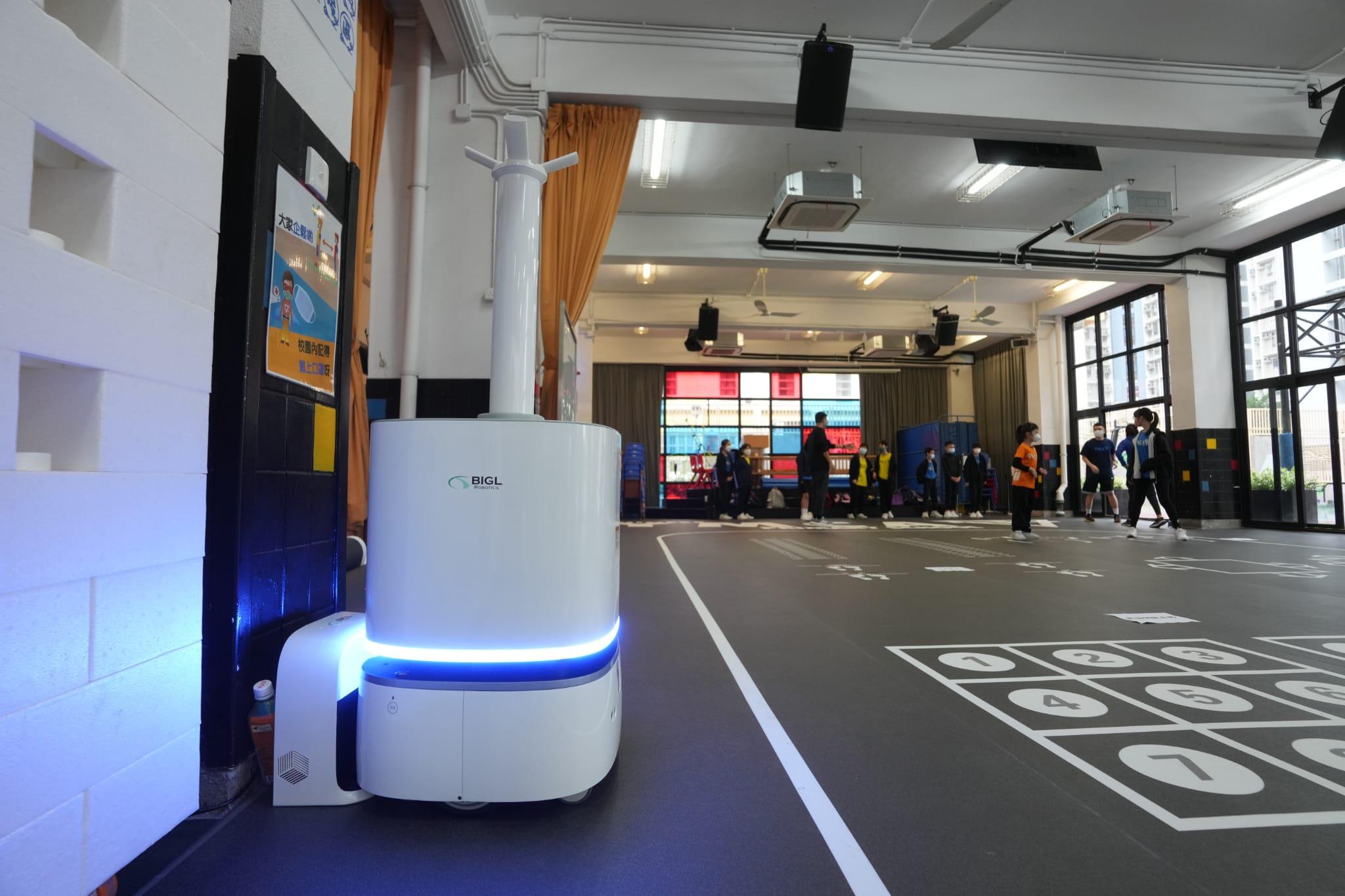 校方設有空氣消毒儀器。(陳奕釗攝)