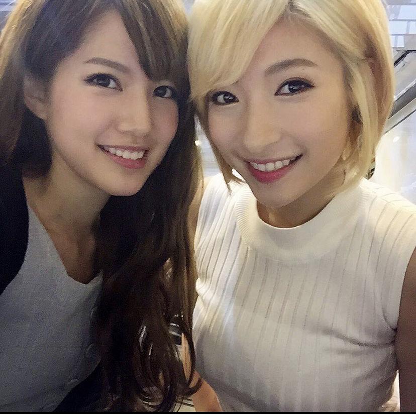 Chloe感激在女團As One時期,陳葦璇肯抽時間教她跳舞。