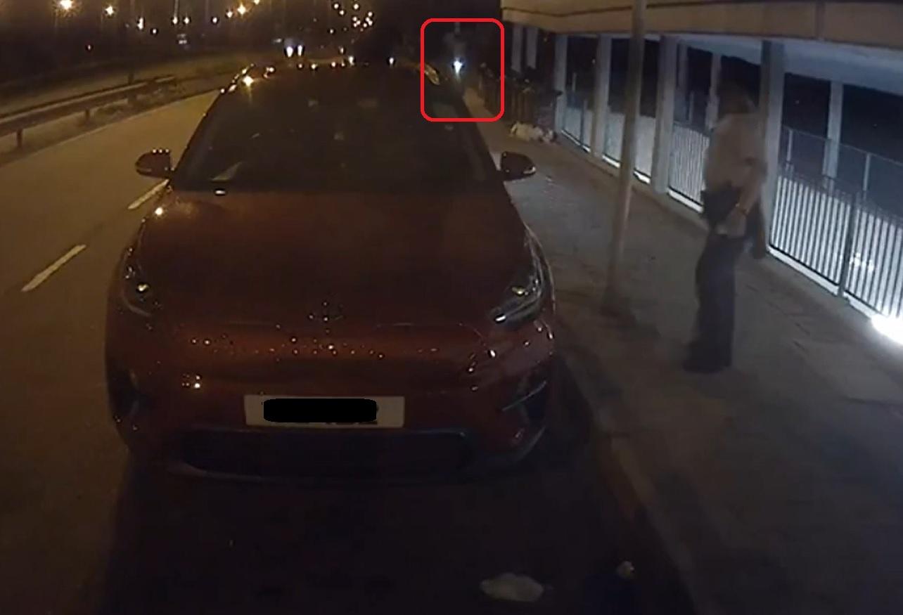 警員抄牌遭電動滑板車撞倒受傷,25歲男子被捕。