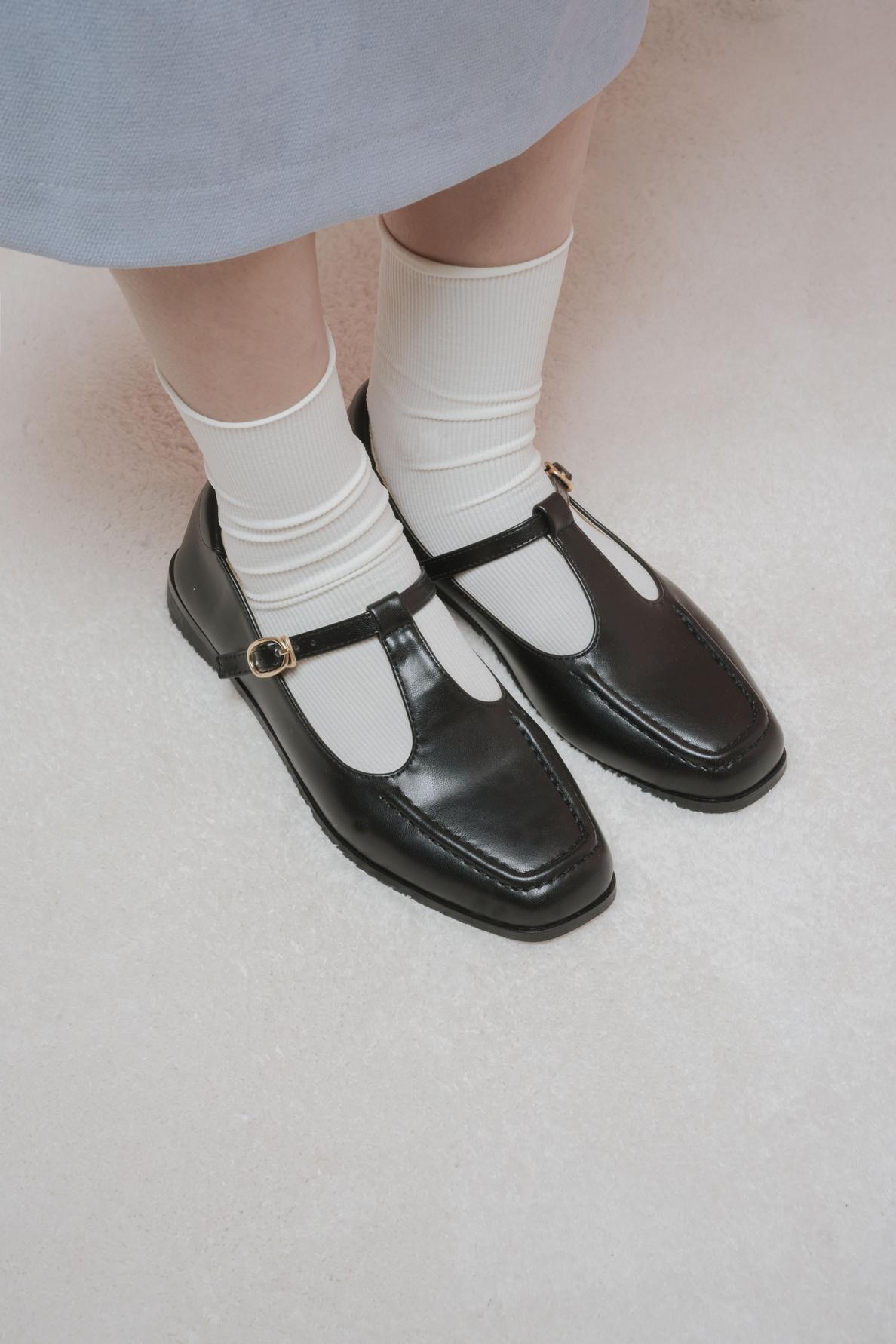 New Kris Sandals 定價 $590 優惠價 $413