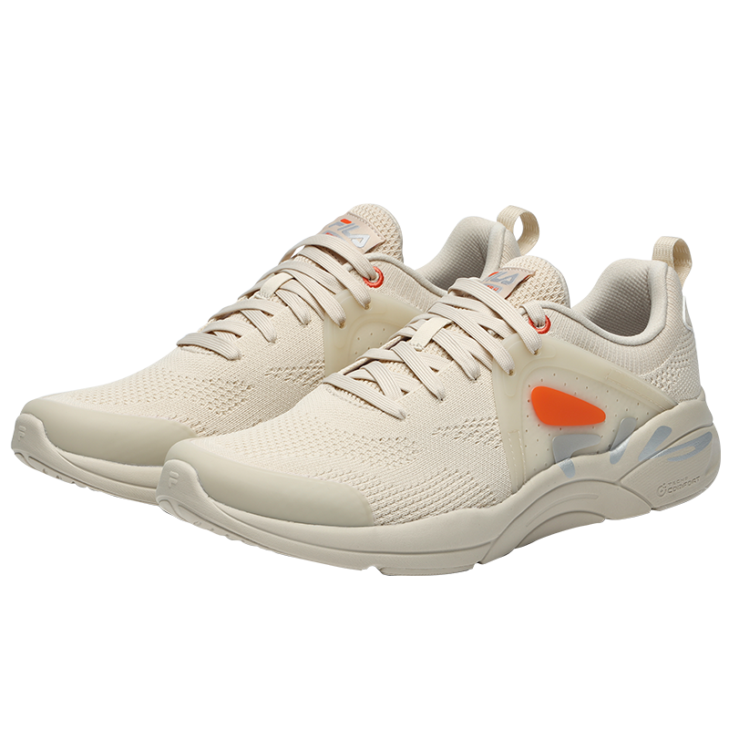 FILA精選鞋款 折扣價:HKD$490-620(5 折)