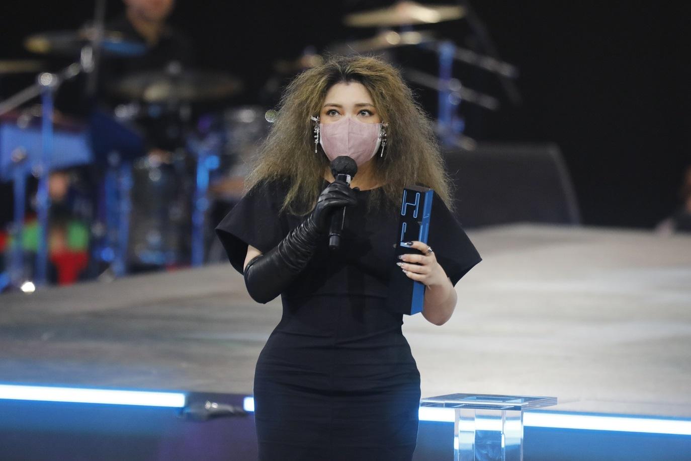 林家謙與Serrinni經常互mean,深得樂迷歡喜。