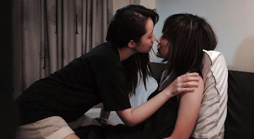 張敬仁與吳海昕於《賤民20》有激烈床戲,非常大膽。