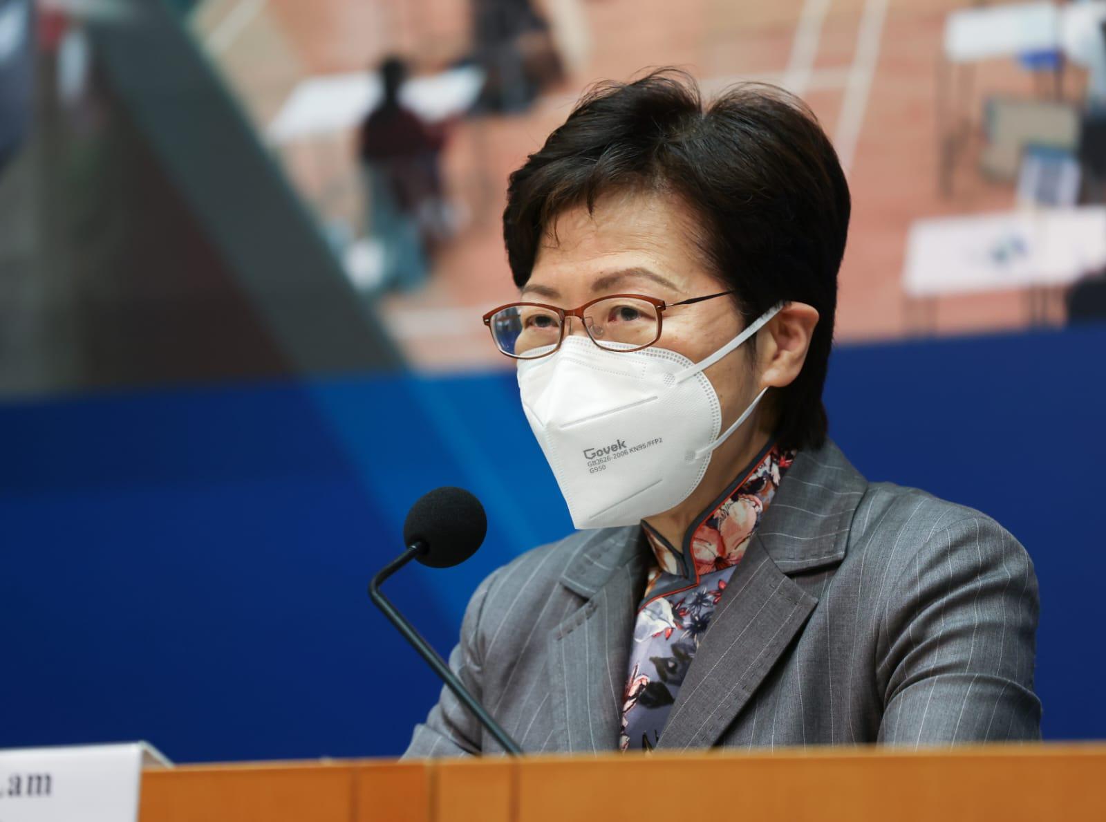 林鄭月娥指,復課並非全無風險。