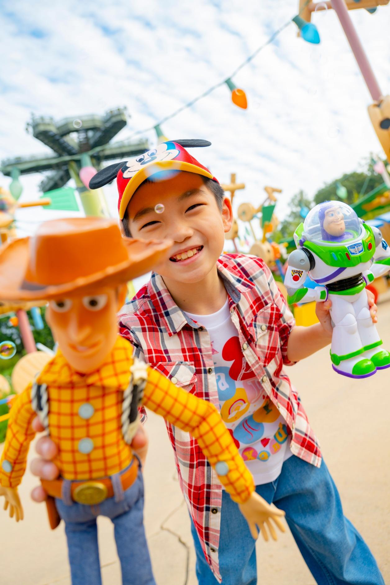 疫情|香港迪士尼下周四重開 推「迪士尼尊享卡」優先通行證低至79元