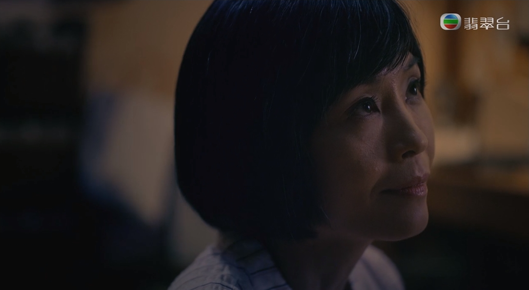 伍姑娘一個眼神也令人大感心寒。