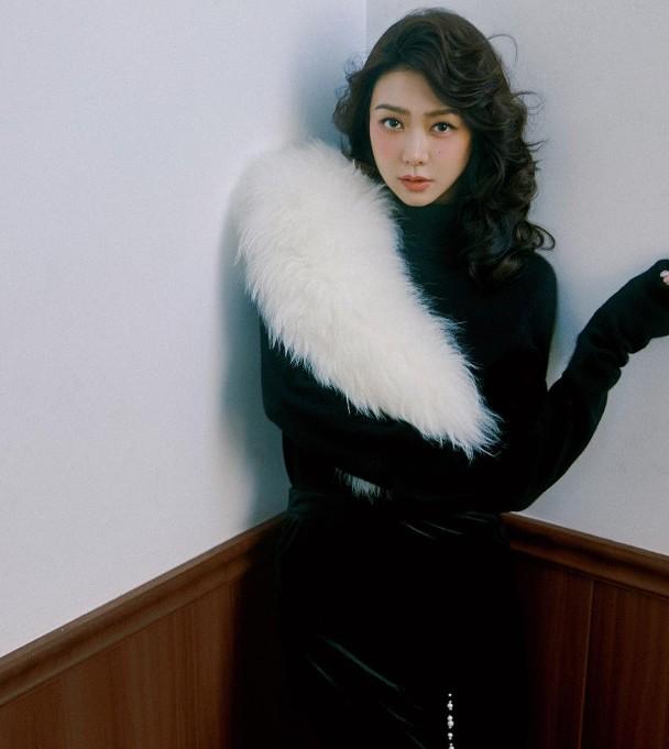 Fiona晒出新相,回復昔日樣貌。