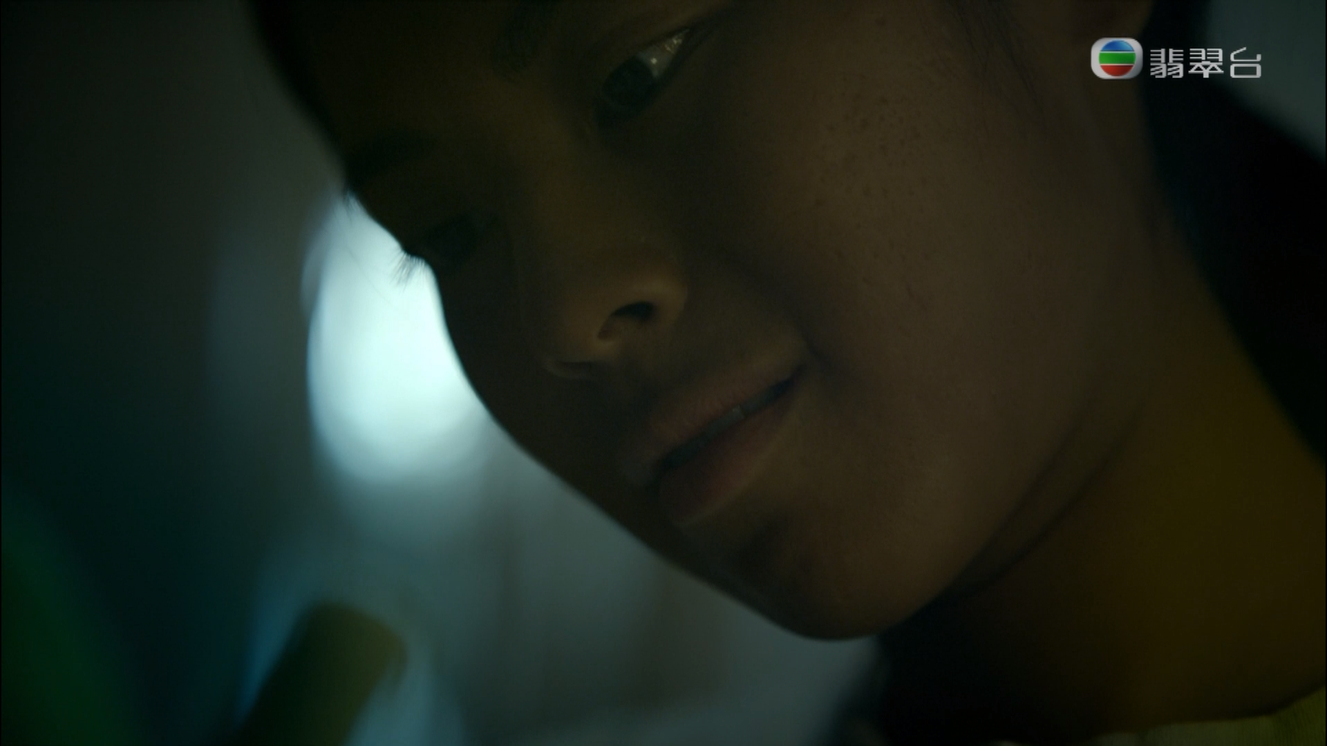 黃婉華在劇中不時喃喃自語。