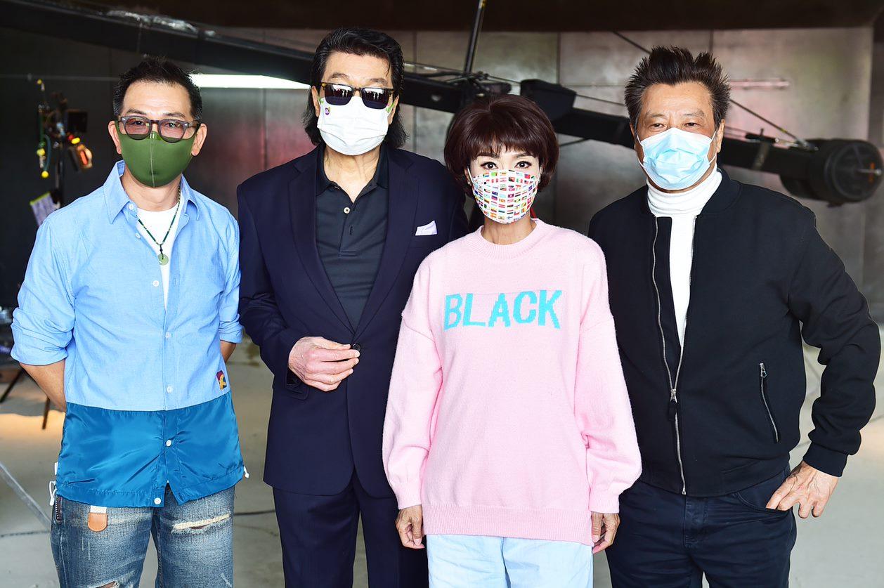 (左起)袁富華、黃錦燊、米雪、石修。