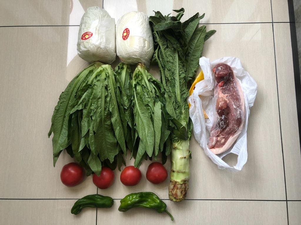 網民晒出自己獲得的食物。