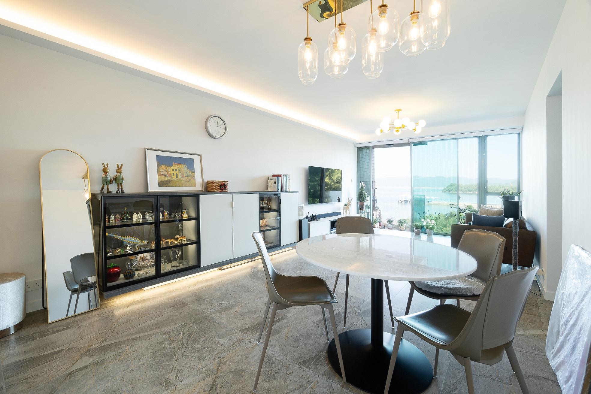 大廳地板重鋪石紋地磚 時尚感十足