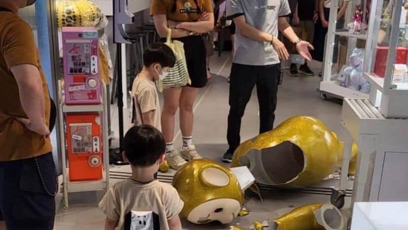 挨跌5萬蚊天線得得B kk plus經理認有責任:已收起大型展品