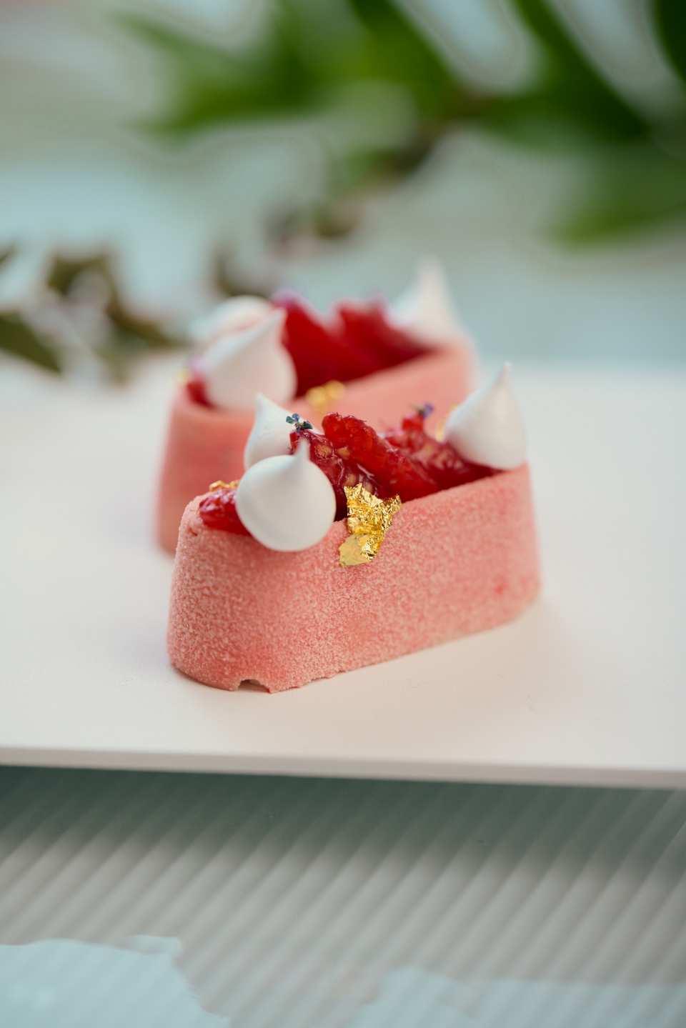 櫻花紅桑子抹茶蛋糕