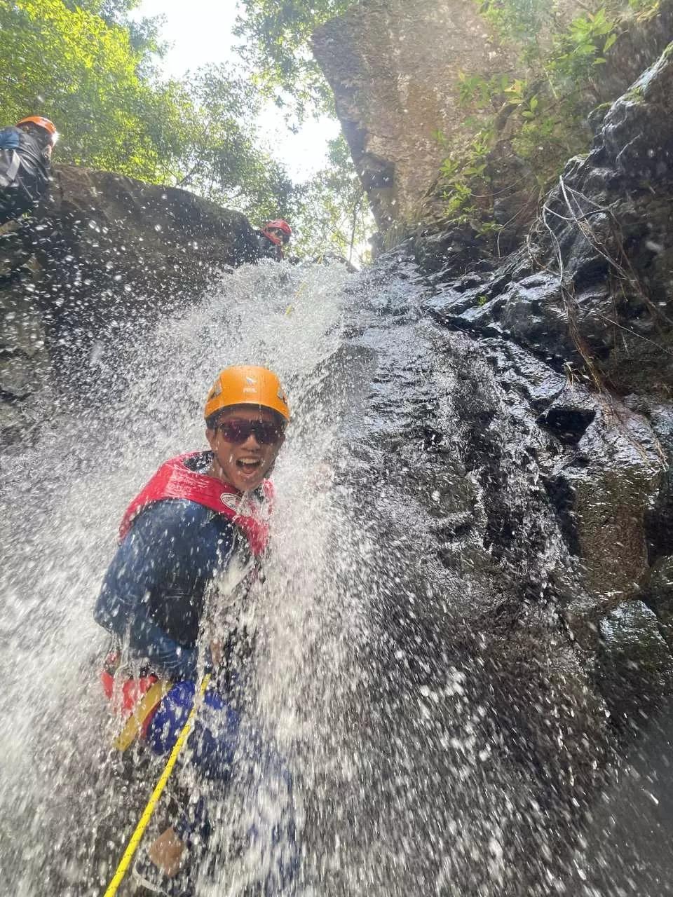 激流溪降體驗